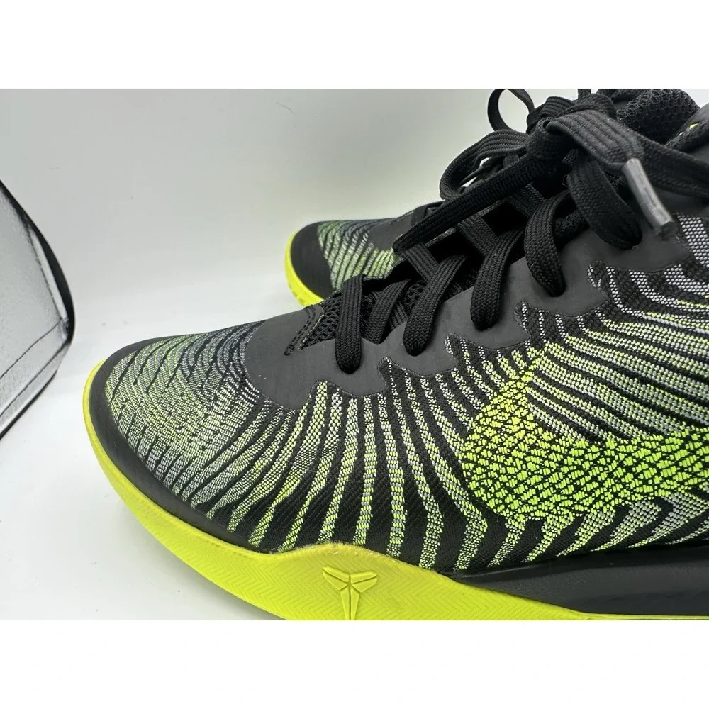 Nike KB Mentality 2 Mens Size 7.5 US Black Volt - Black Green‎ Great condition